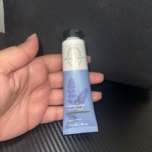 Bath & Body Works Aromatherapy Lavender Vanilla Hand Cream. Mini Size.